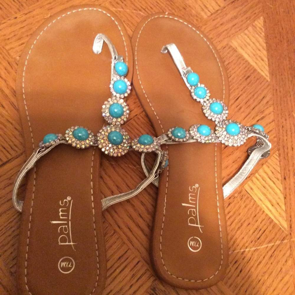 Palms size 71/2 sandals